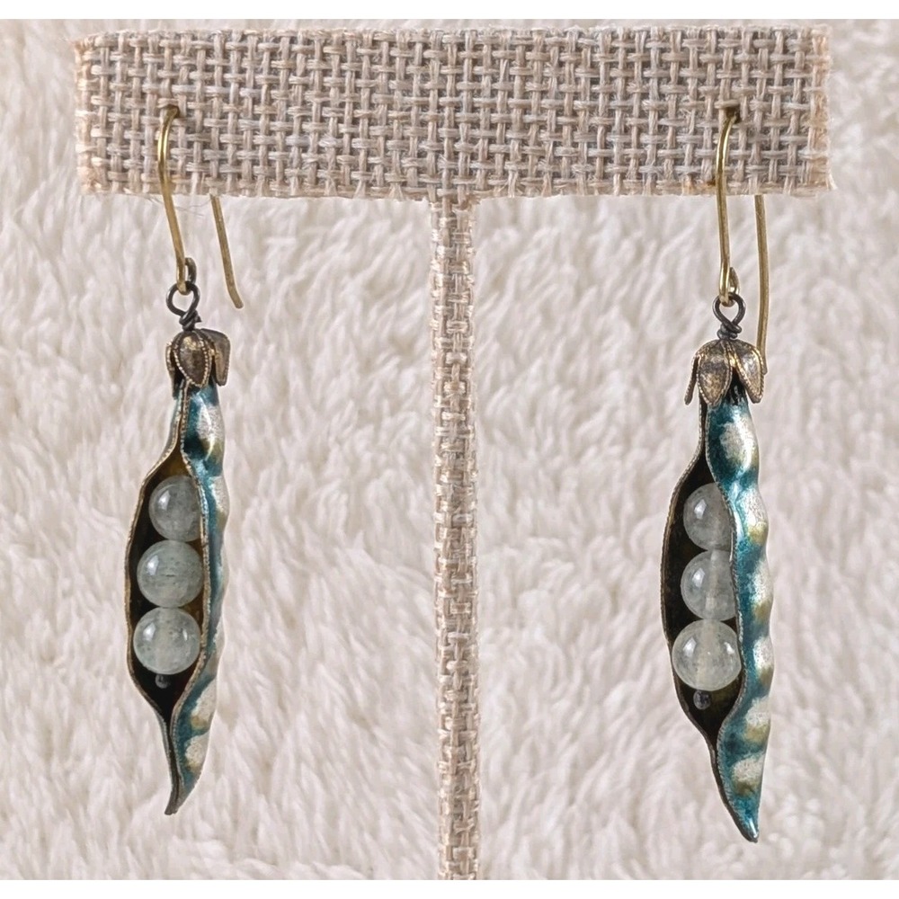 Vintage Chinese Sterling Silver Enamel And Jade Pea Pod Earrings